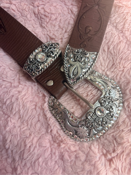 Nocona Belt Co Accessories - Nocona Brown Leather Western Belt w. Crystal Buckle | Embroidered | Med | NWOT